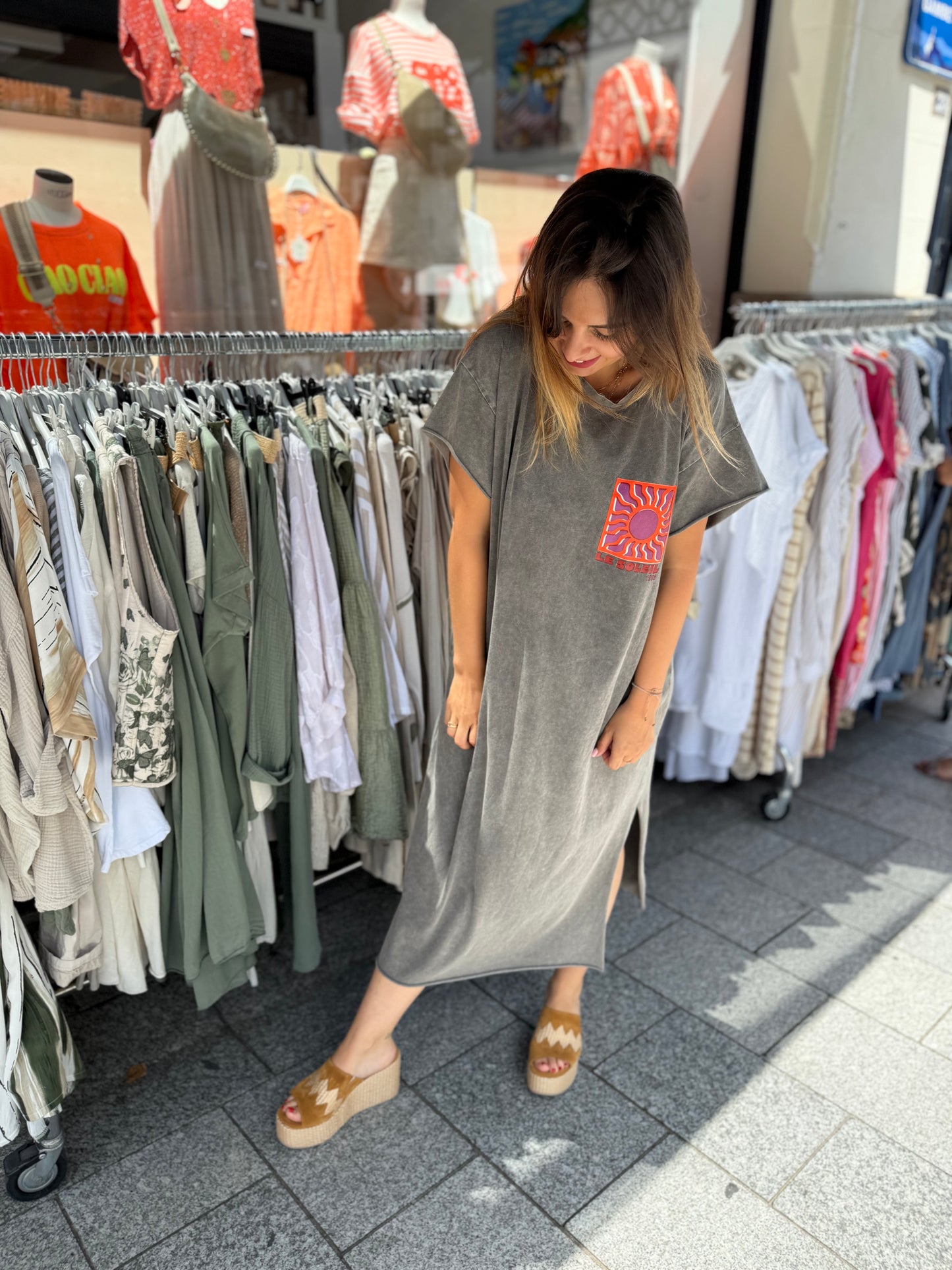 Robe Leelou